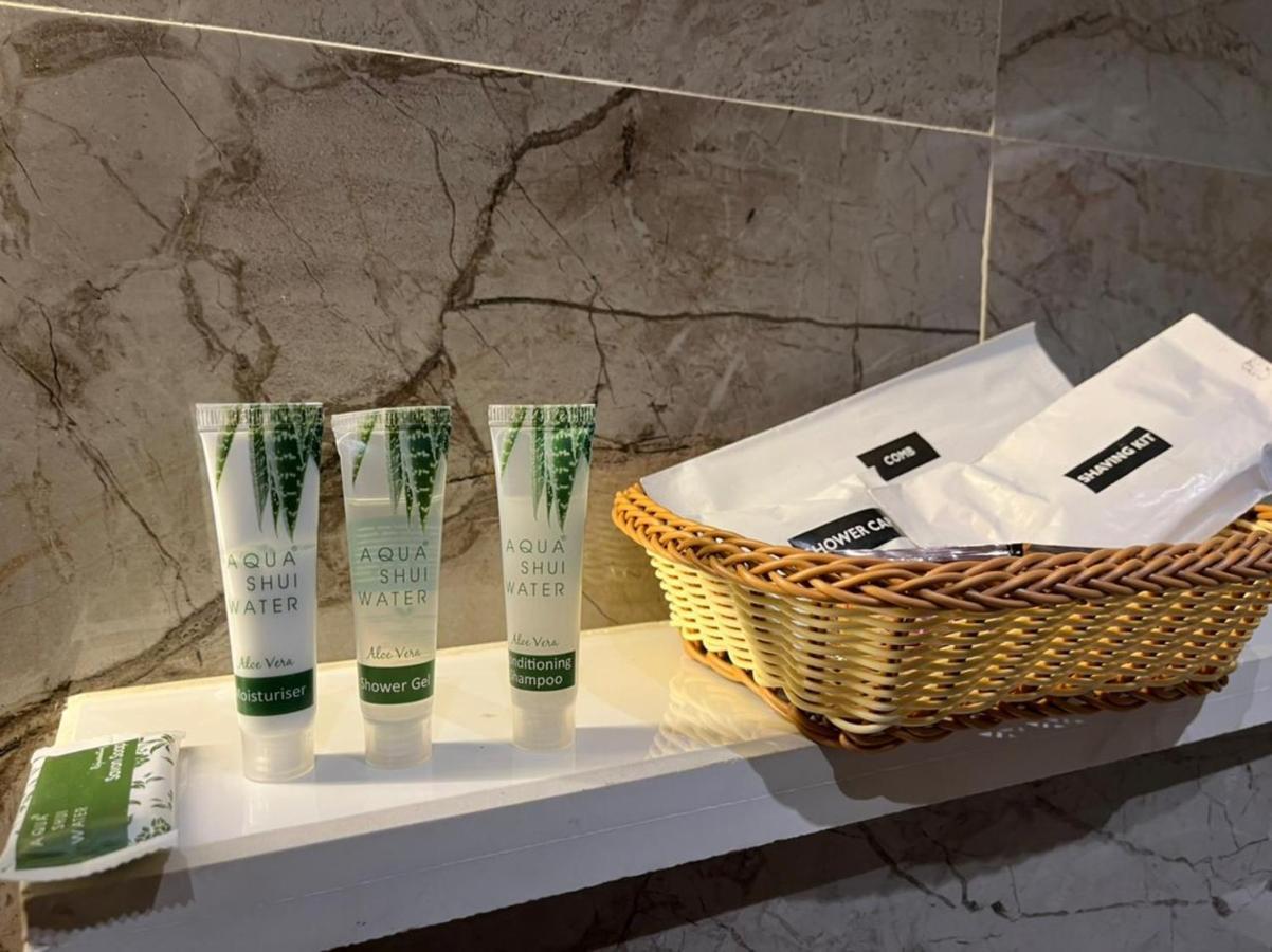 Hotel Br Grand With Nimo Club Amritsar -5 Mint From Golden Temple エクステリア 写真
