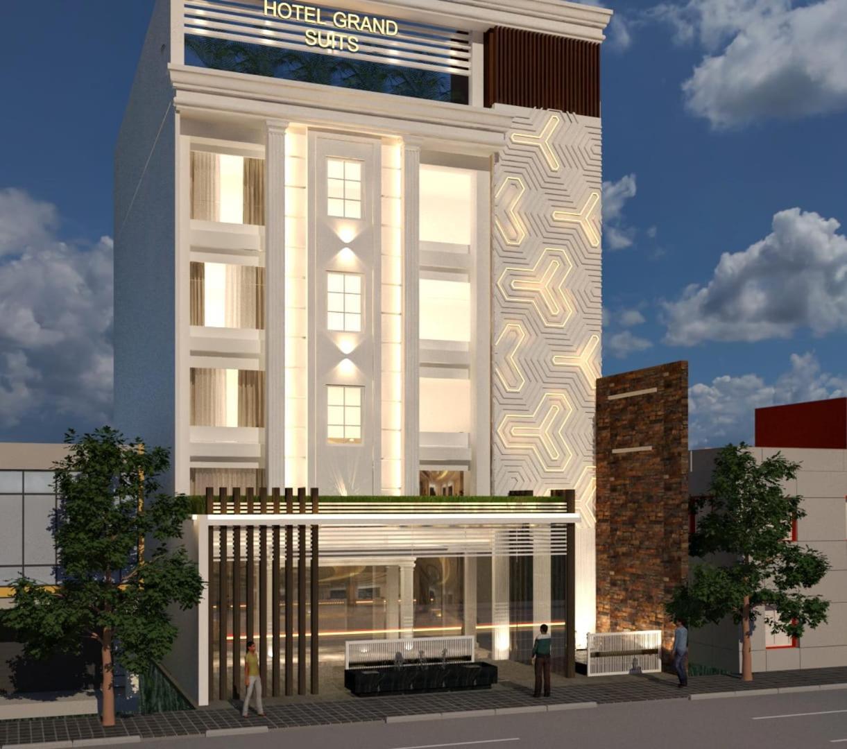 Hotel Br Grand With Nimo Club Amritsar -5 Mint From Golden Temple エクステリア 写真